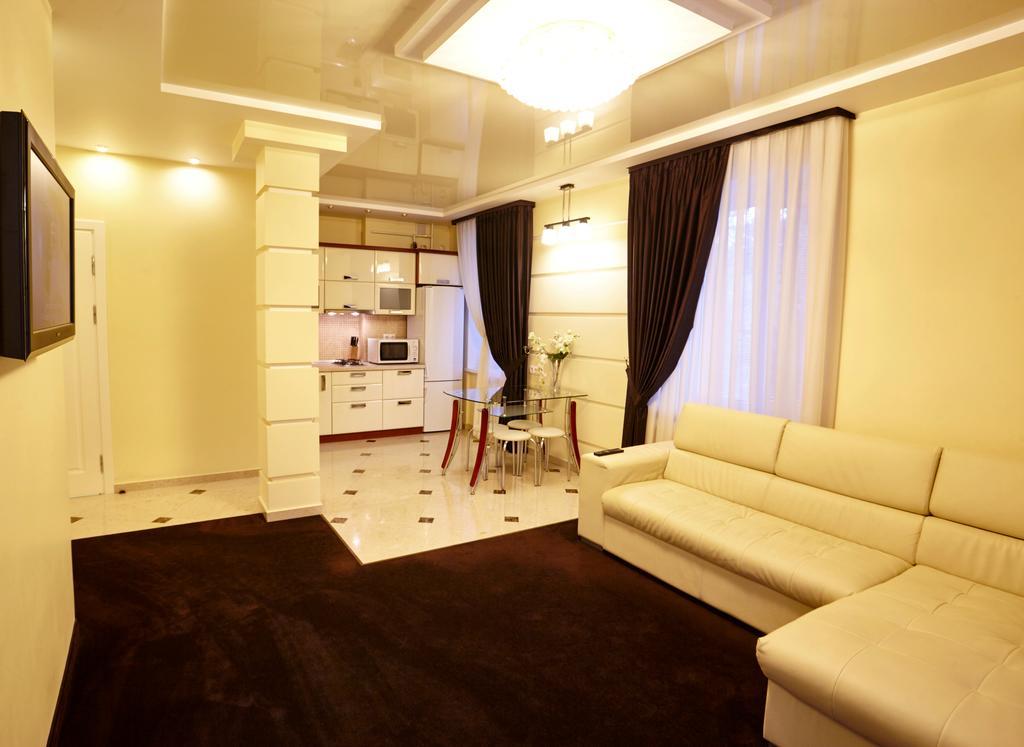 צ'יסינאו Central Park Apartments מראה חיצוני תמונה